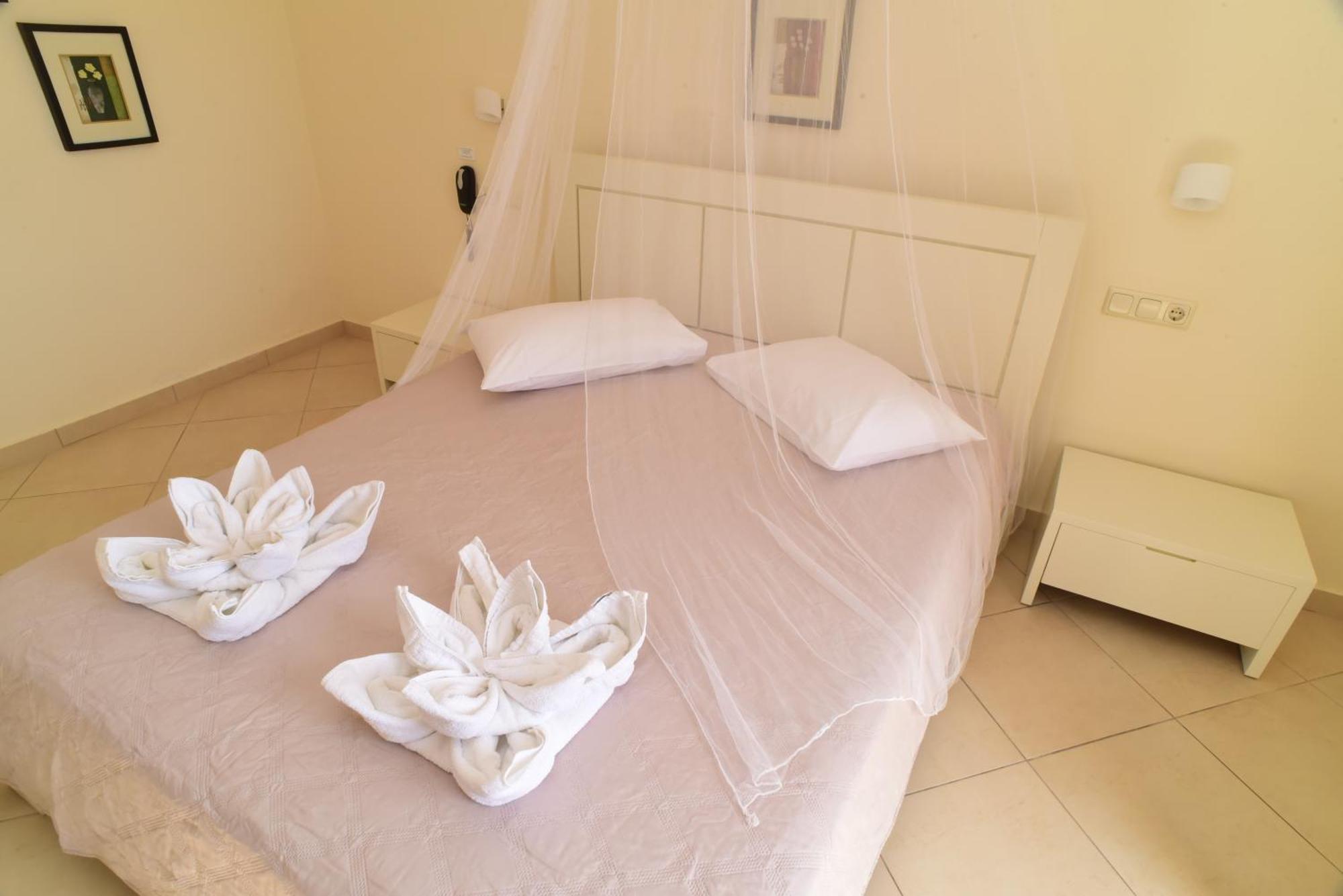 Margaritari Hotel Ajía Ána Kültér fotó